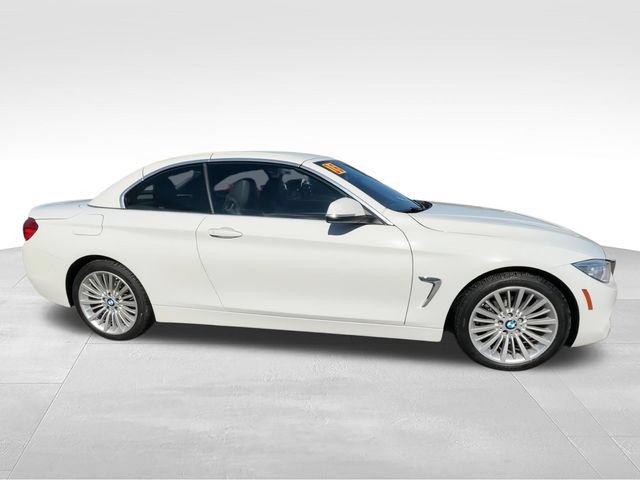 Used 2016 BMW 428i xDrive Convertible AWD/4WD image 9