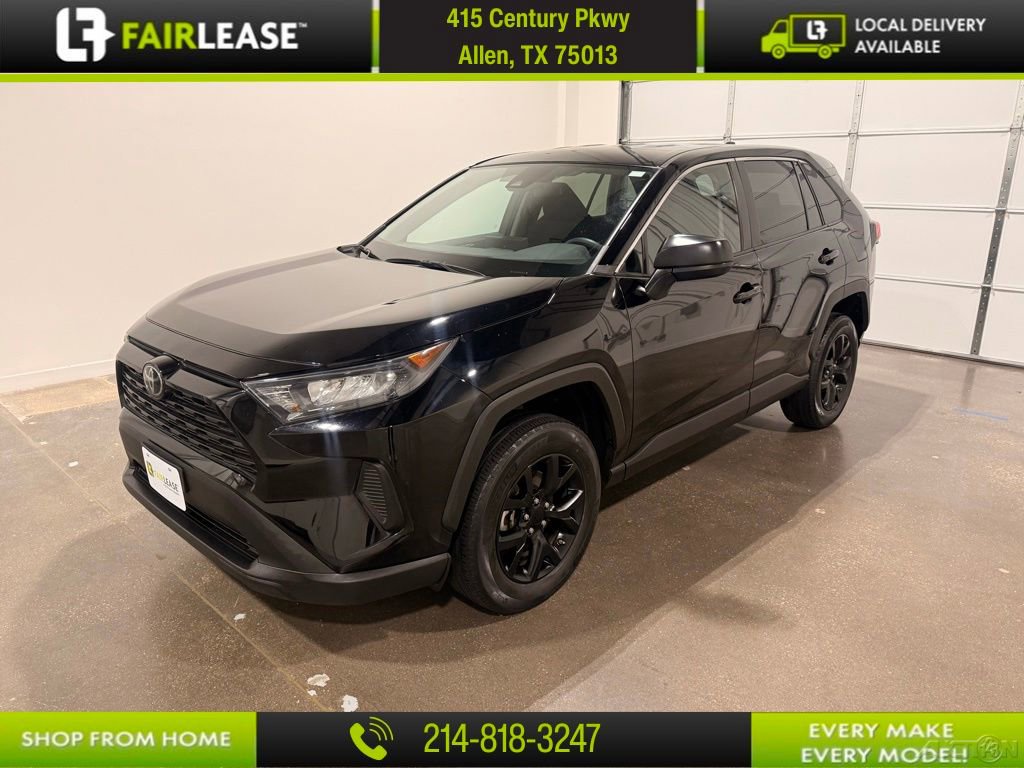 Used 2022 Toyota RAV4 LE FWD image 1