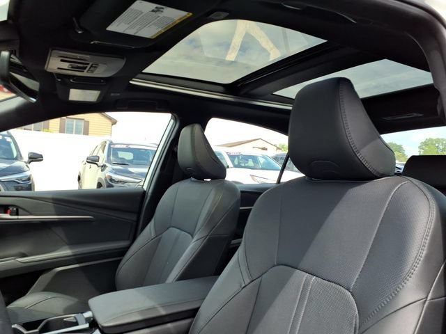 Used 2026 Toyota Camry XSE w/ Premium Package FWD image 18