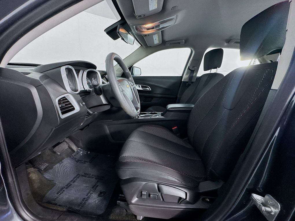 Used 2017 Chevrolet Equinox LS image 14