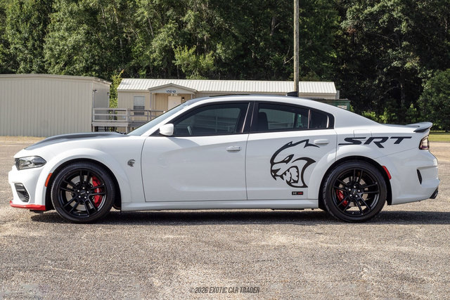 Used 2021 Dodge Charger SRT Hellcat w/ Harman/Kardon Audio Group RWD image 3