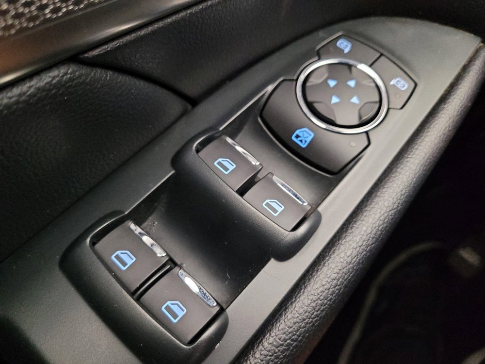 Used 2019 Ford Explorer XLT w/ Equipment Group 201A image 27