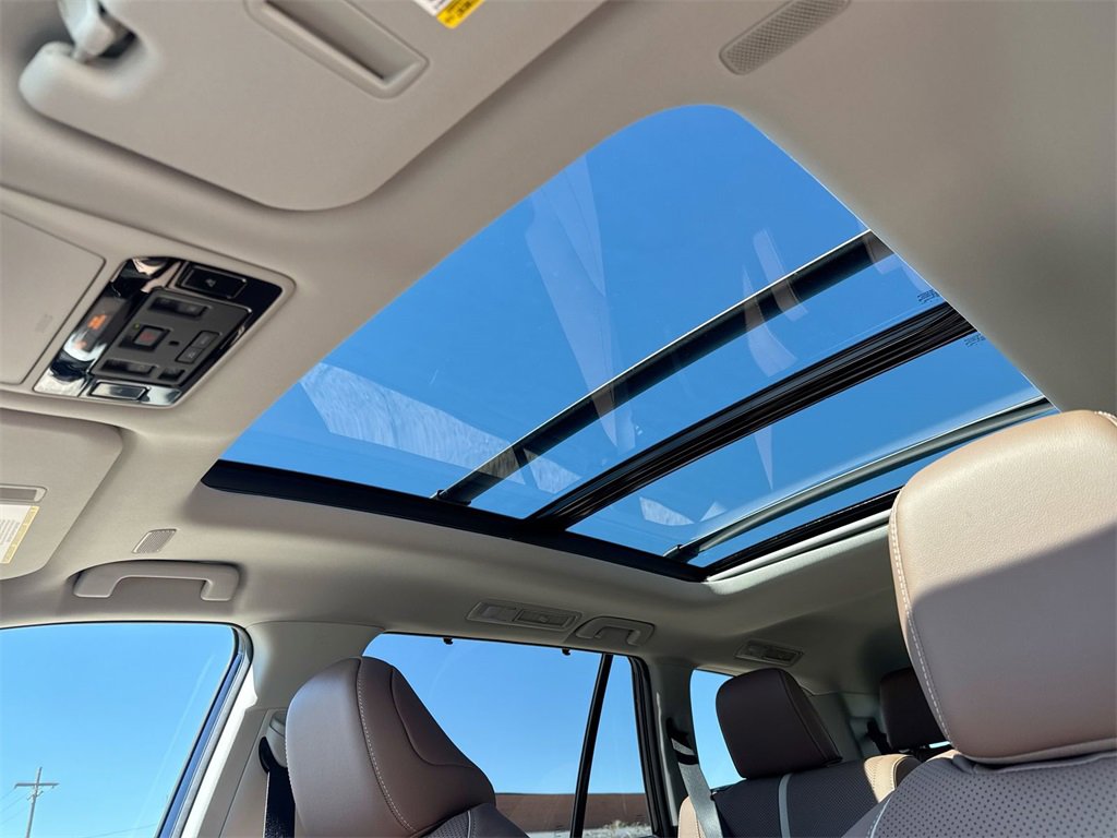 New 2026 Toyota Grand Highlander Platinum image 20