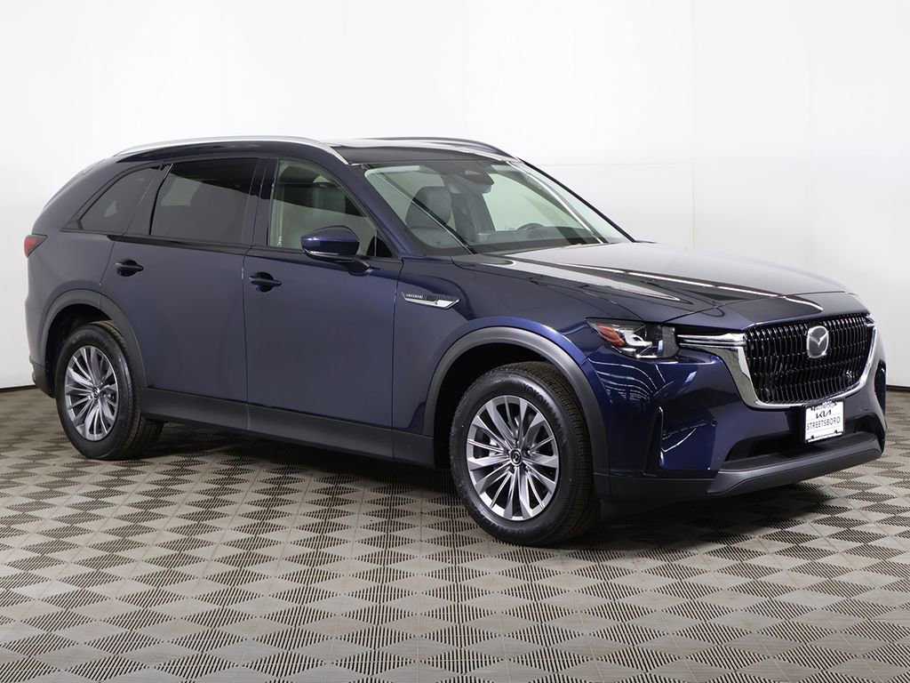 Used 2025 MAZDA CX-90 3.3 Turbo w/ Preferred Package image 2