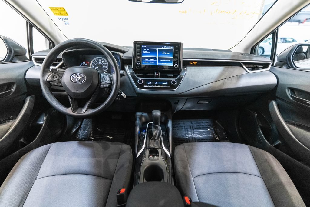 Used 2022 Toyota Corolla LE FWD image 13