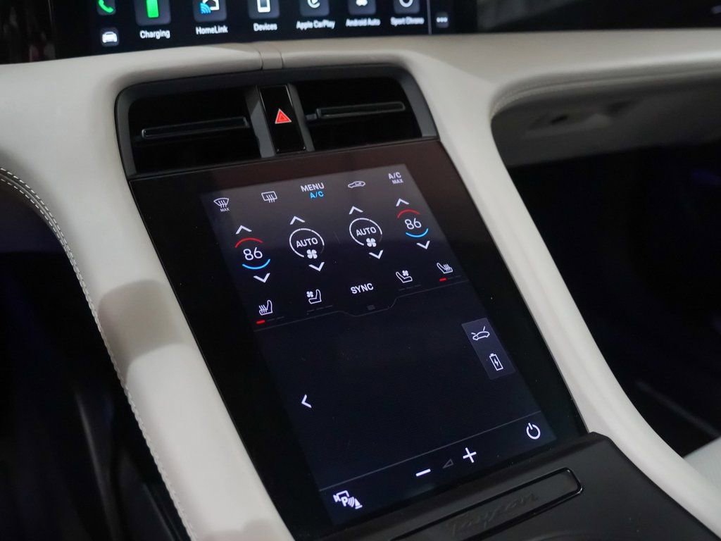 Certified 2022 Porsche Taycan 4S w/ Premium Package image 33