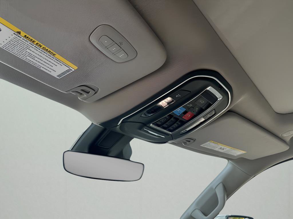 Used 2022 Jeep Wagoneer Series III w/ Premium Group I image 36