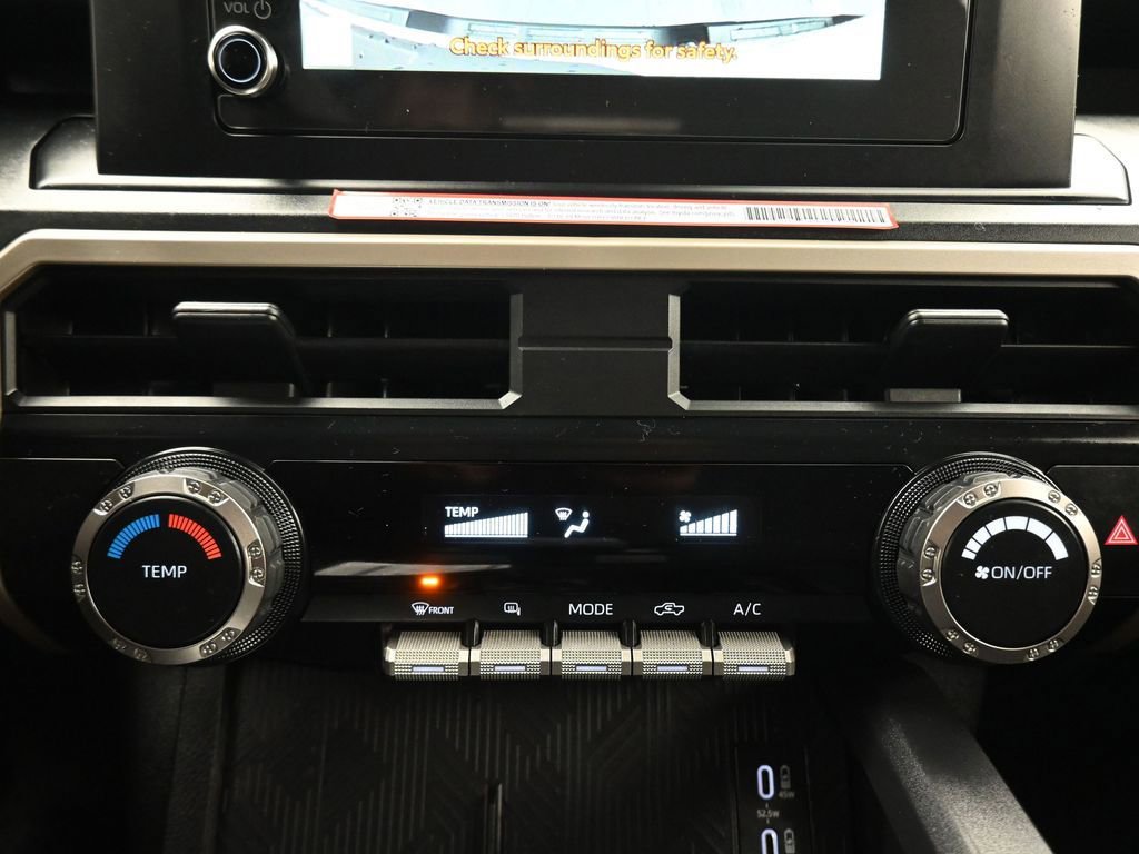 Used 2025 Toyota Tacoma SR image 19