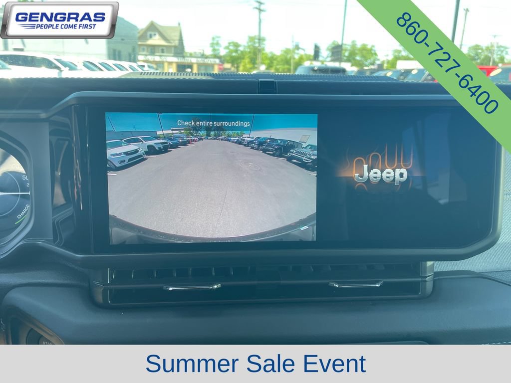 Used 2025 Jeep Wrangler Unlimited Sahara AWD/4WD image 45
