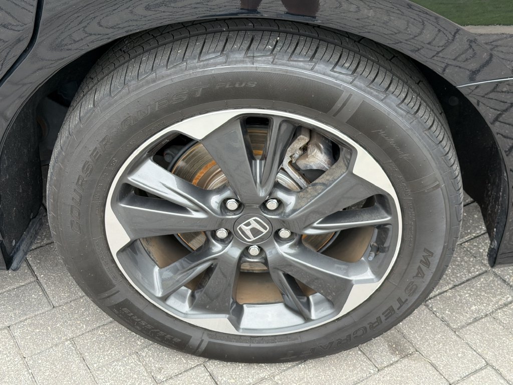 Used 2022 Honda Odyssey Elite image 35