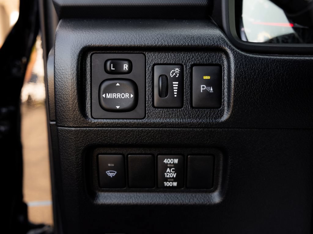 Used 2019 Toyota 4Runner Limited AWD/4WD image 28