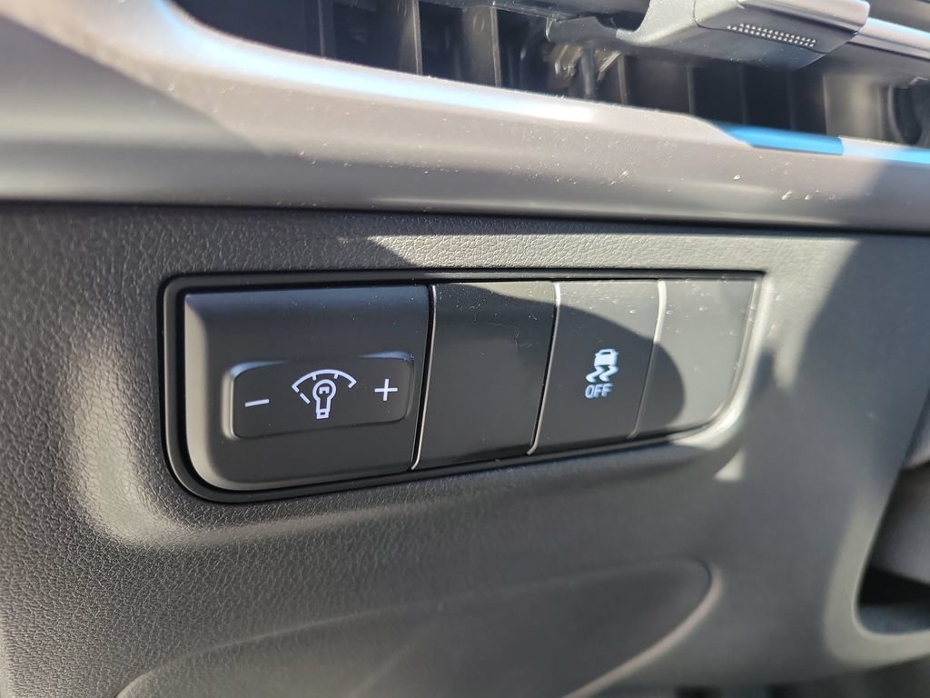 Used 2025 Hyundai Tucson SE FWD image 24