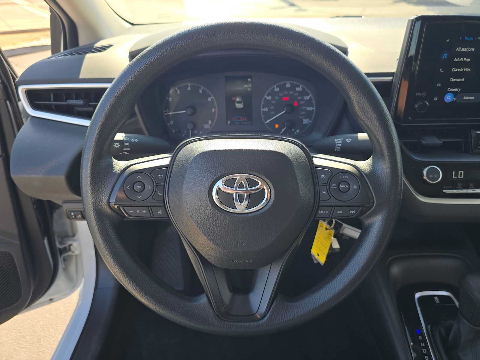 Certified 2025 Toyota Corolla LE FWD image 22