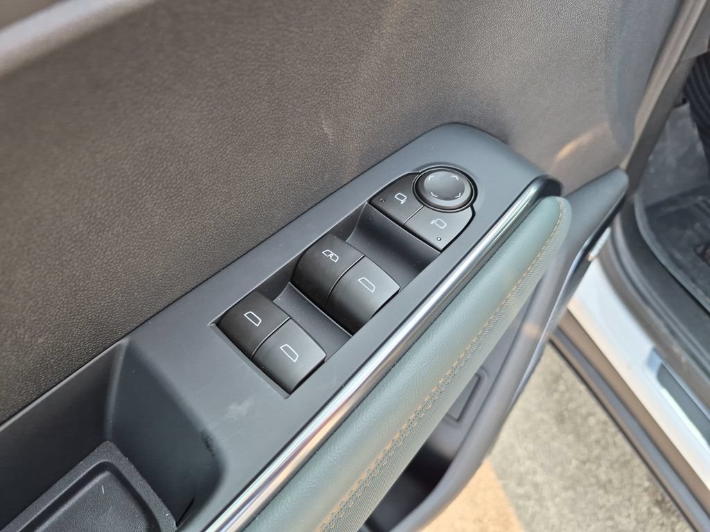 New 2027 GMC Acadia AT4 w/ Luxury Package AWD/4WD image 20