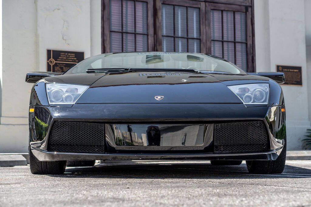 Used 2006 Lamborghini Murcielago Roadster image 12