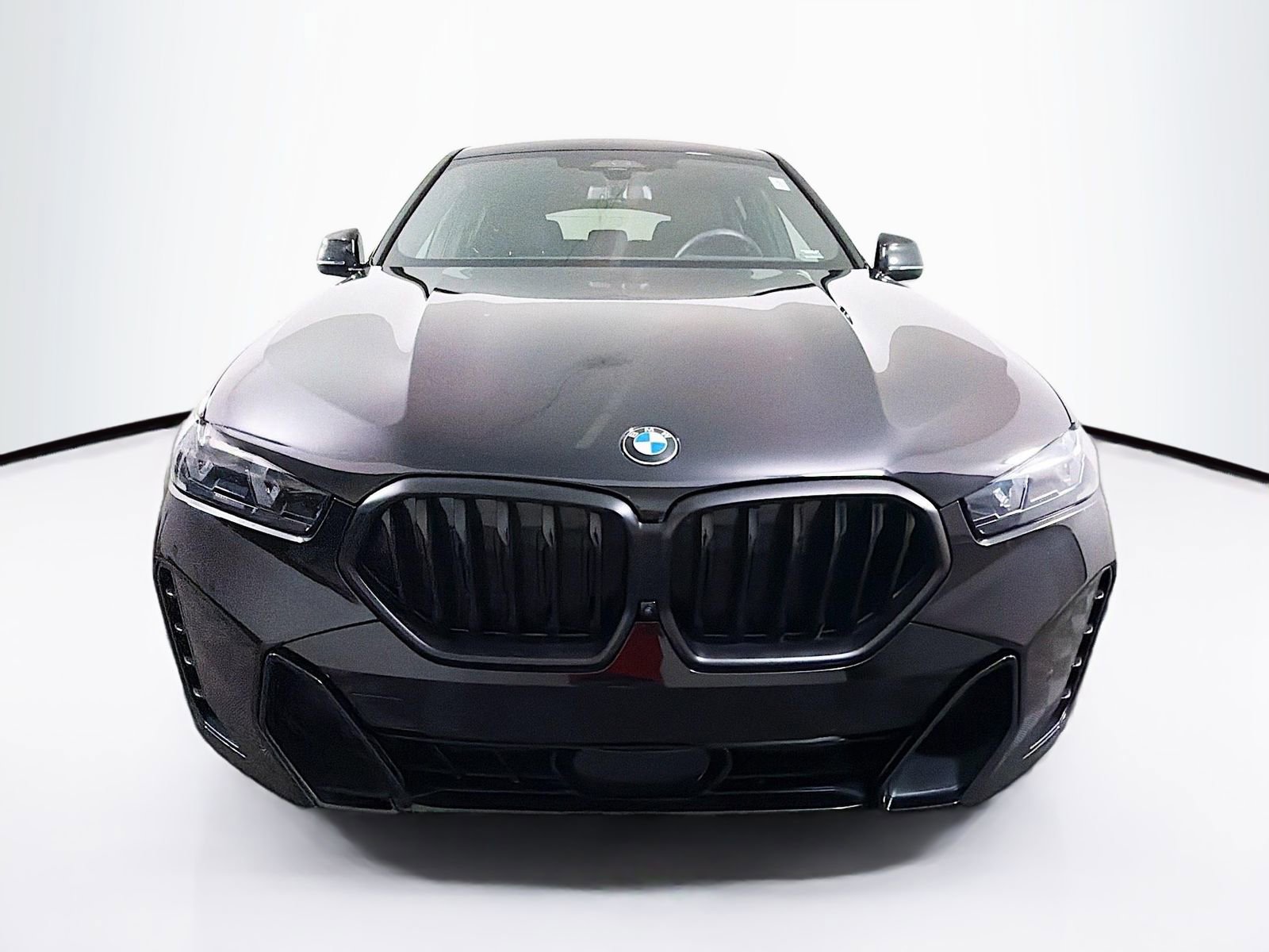 Used 2024 BMW X6 xDrive40i w/ Premium Package AWD/4WD image 2