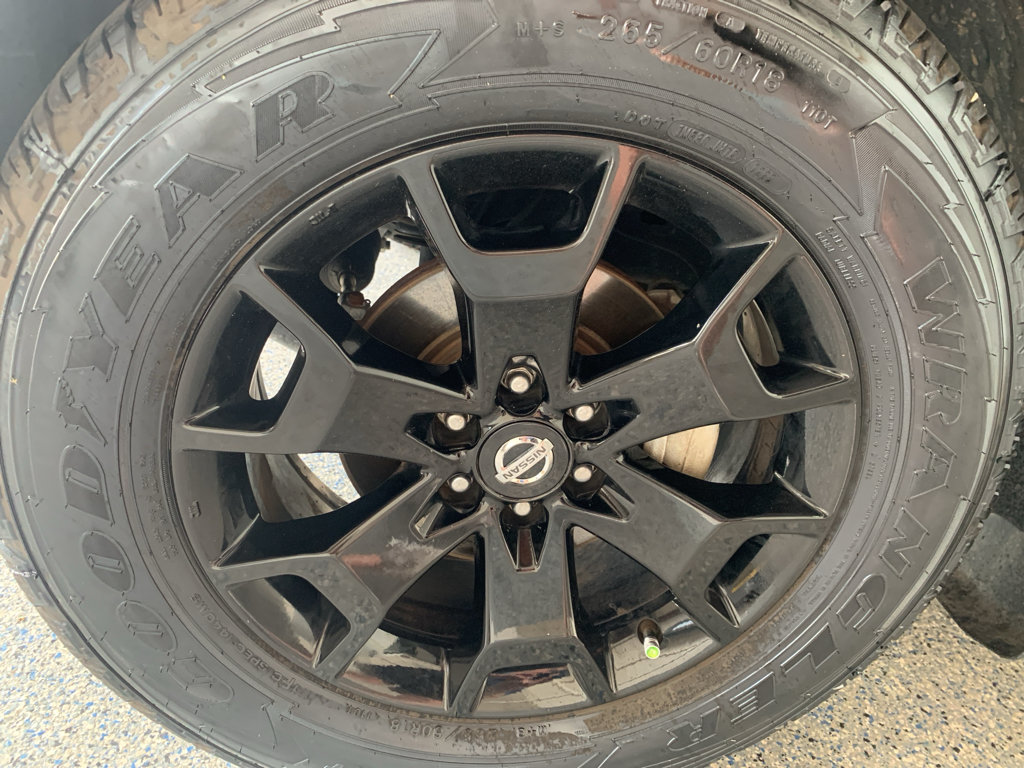 Used 2020 Nissan Frontier SV w/ Midnight Edition Floor Mats RWD image 28