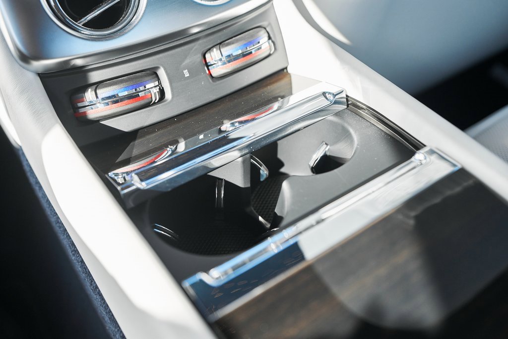 Used 2020 Rolls-Royce Wraith image 47