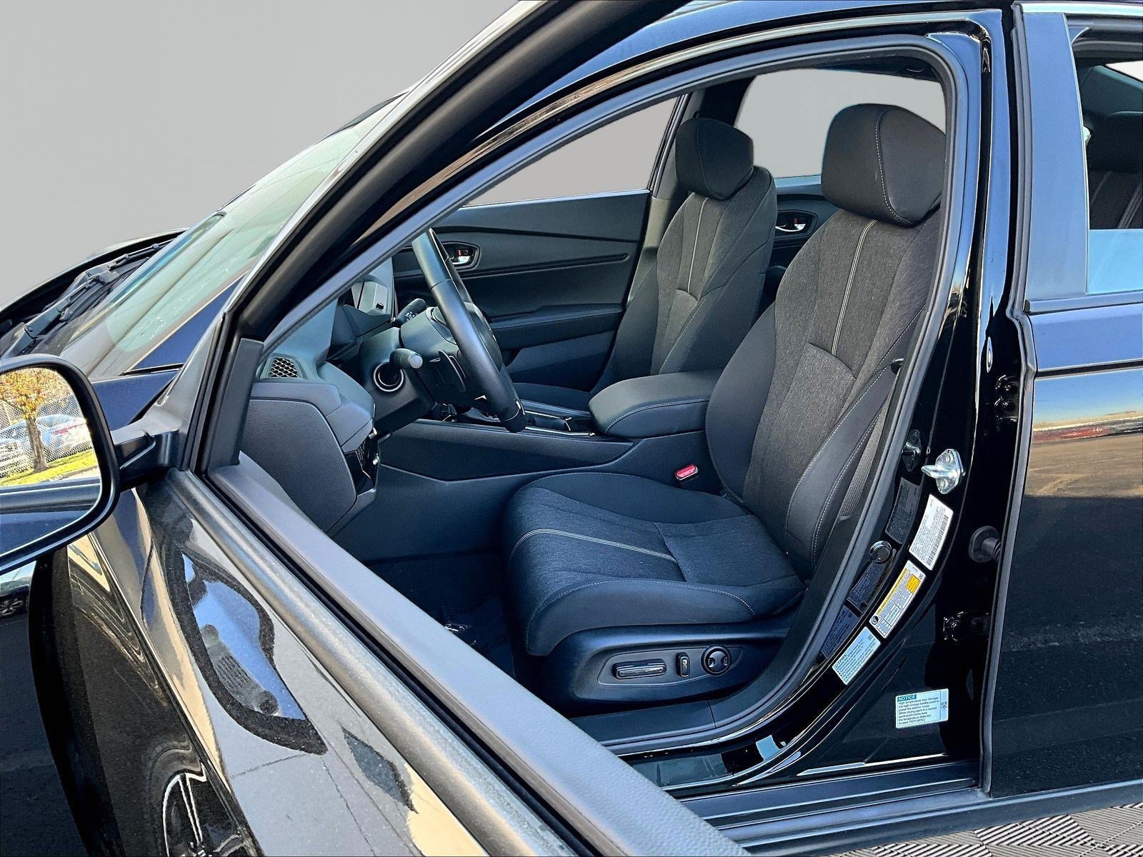 Used 2025 Honda Accord Sport image 20