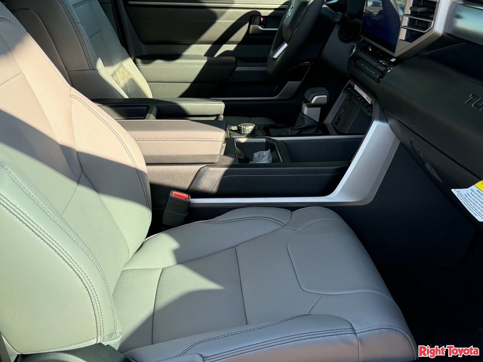 New 2026 Toyota Tundra SR5 AWD/4WD image 11