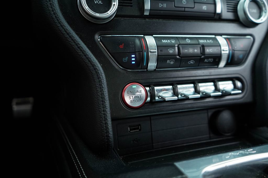 Used 2019 Ford Mustang GT Premium w/ Equipment Group 401A RWD image 27