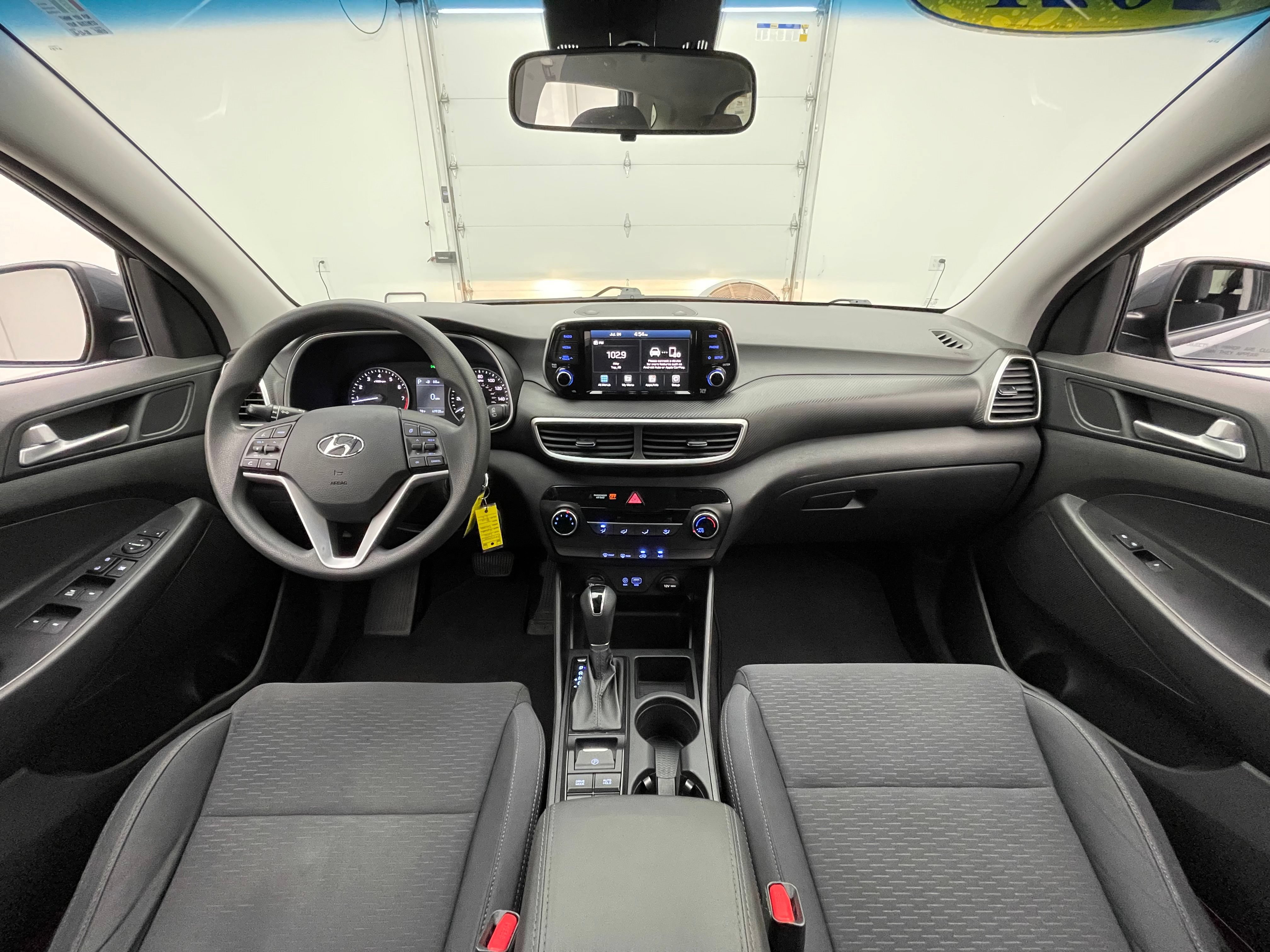 Used 2021 Hyundai Tucson SE FWD image 3