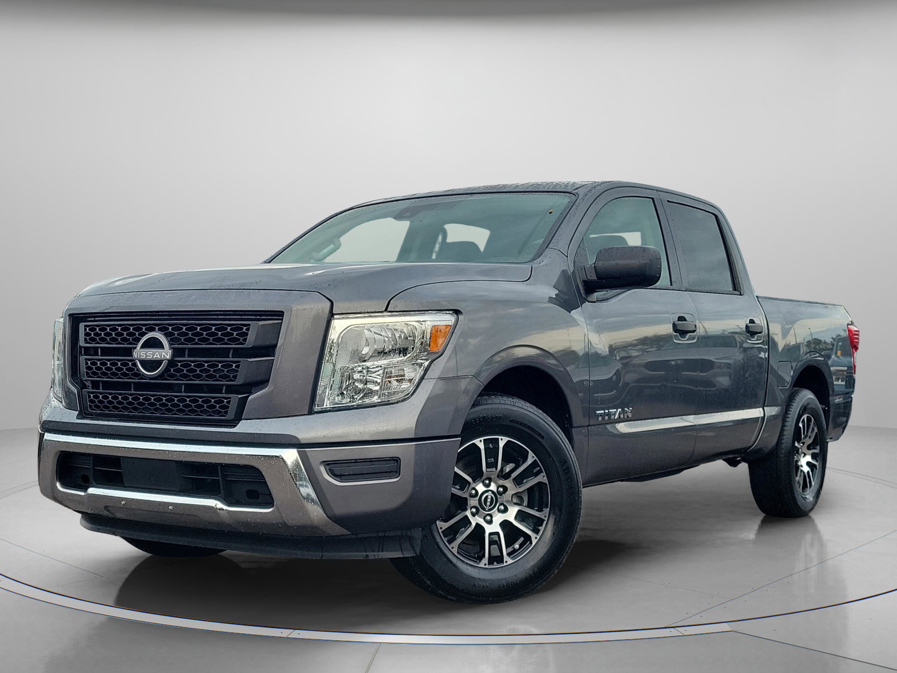 Certified 2023 Nissan Titan SV video 2