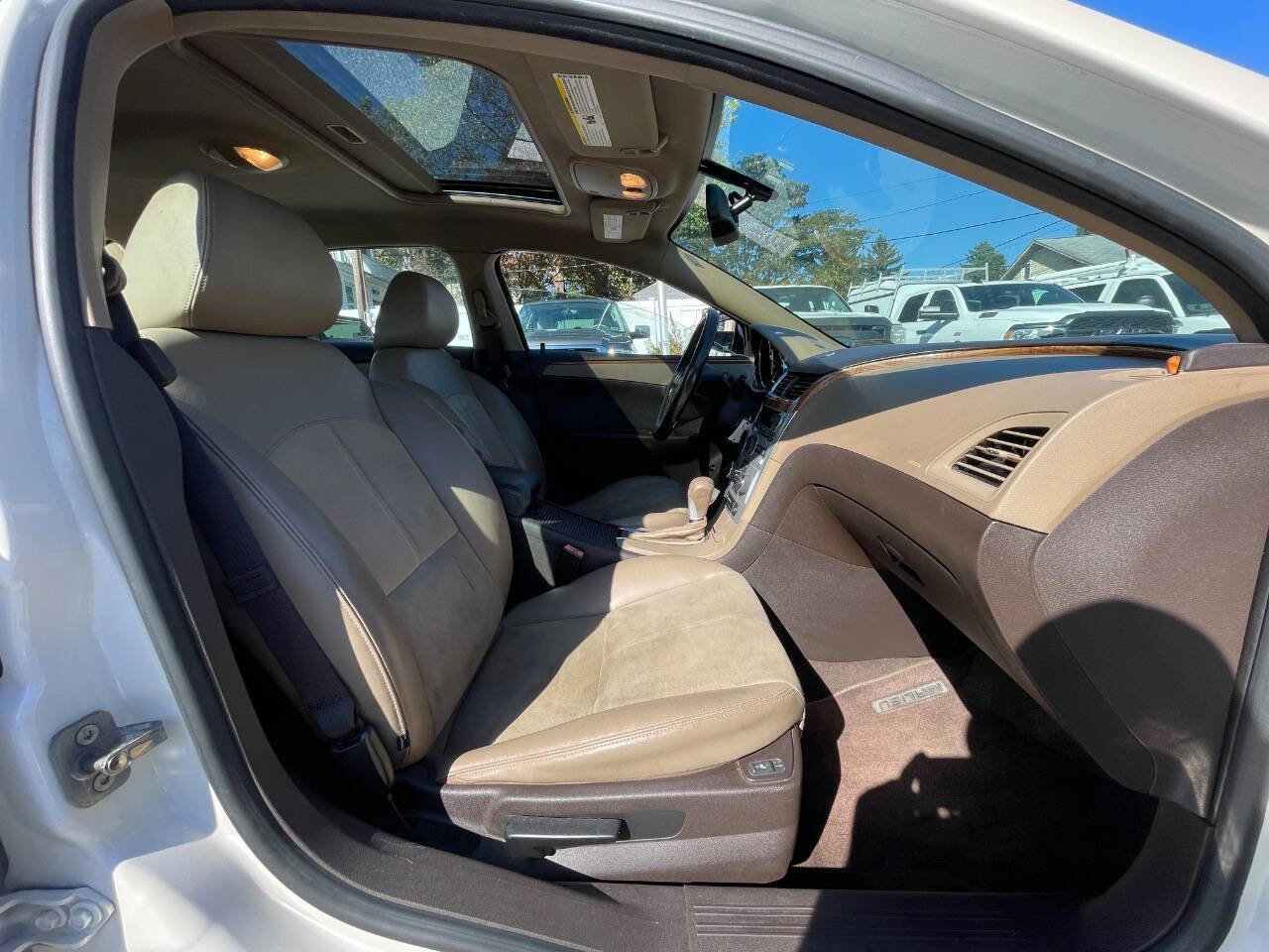 Used 2012 Chevrolet Malibu LT w/ Sunroof Package image 30