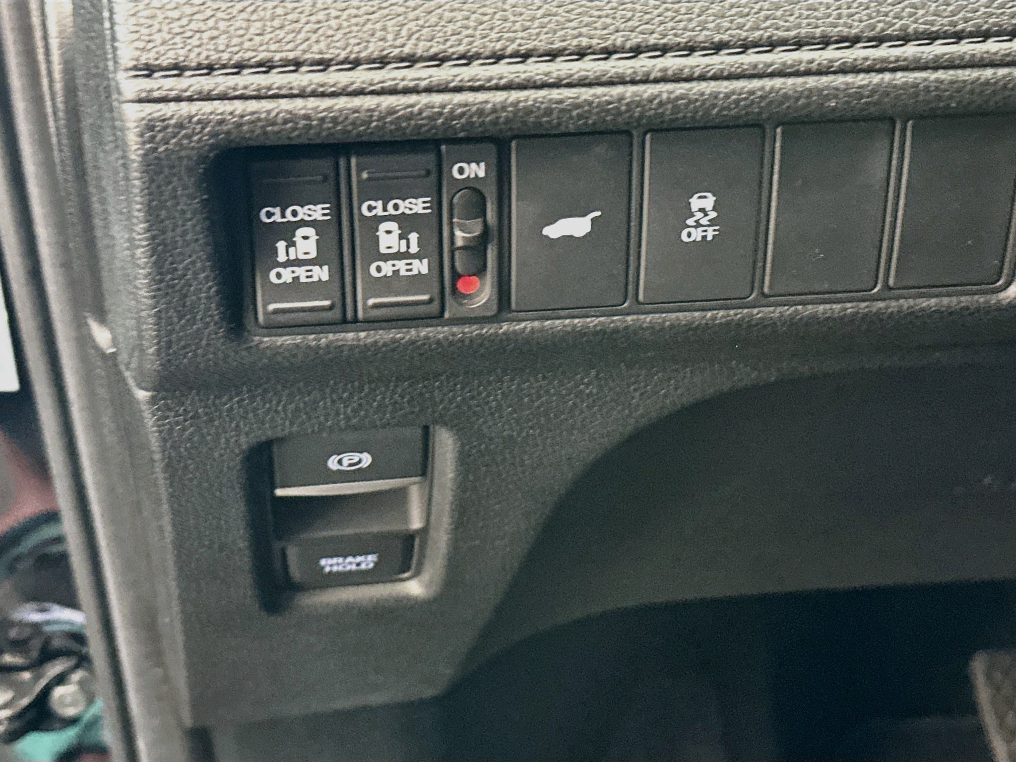 Used 2025 Honda Odyssey Sport-L image 17