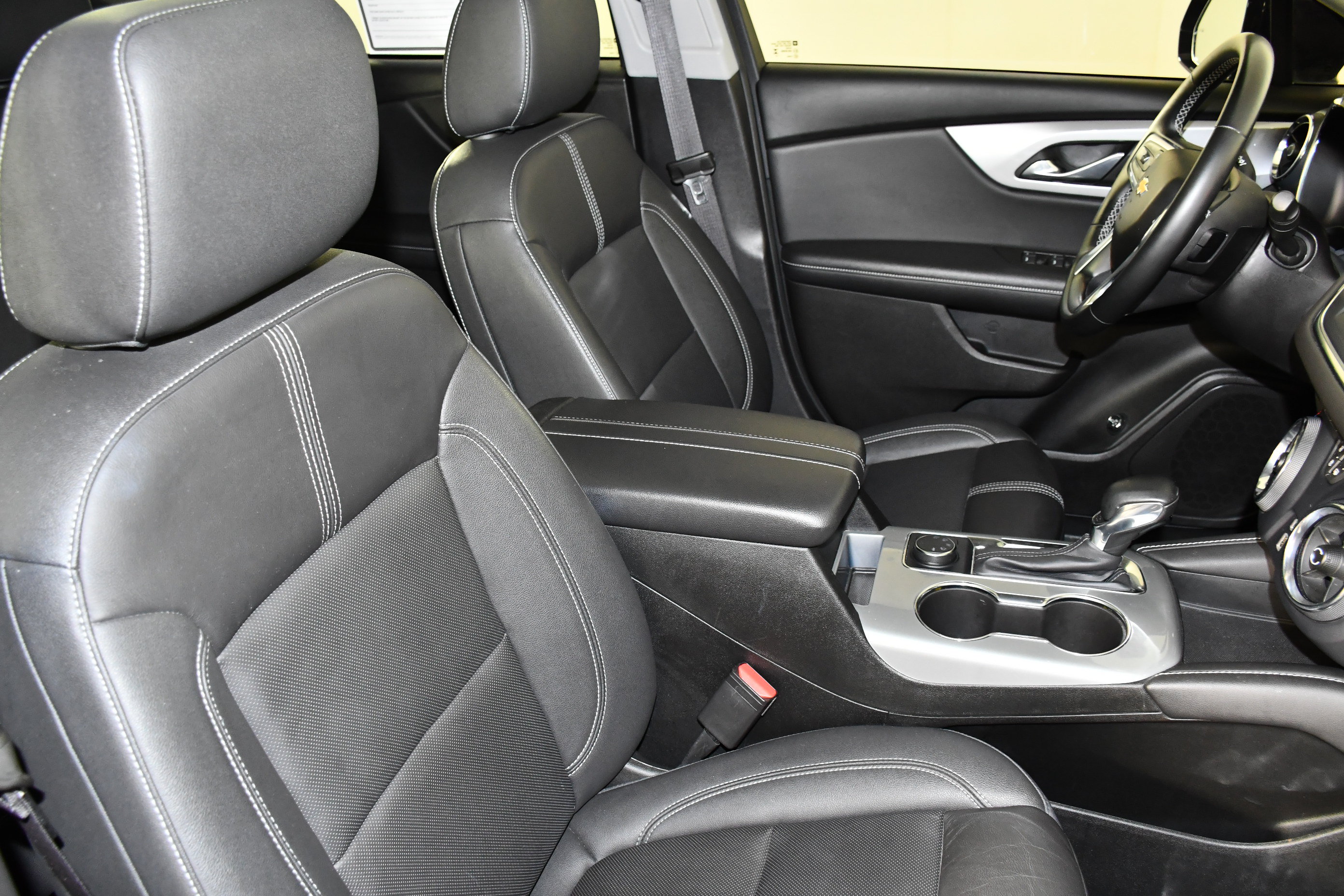 Used 2023 Chevrolet Blazer LT w/ Midnight/Sport Edition AWD/4WD image 42