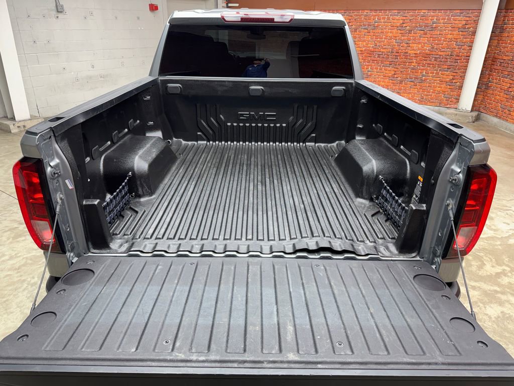 Used 2024 GMC Sierra 1500 Elevation image 29