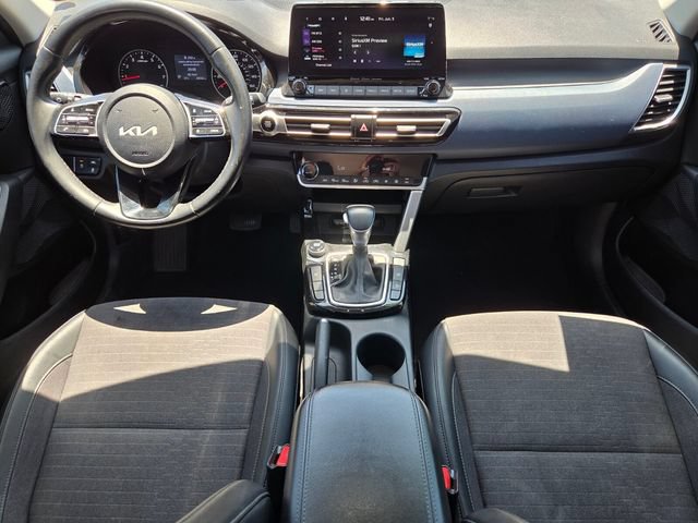 Used 2023 Kia Seltos Nightfall Edition AWD/4WD image 17
