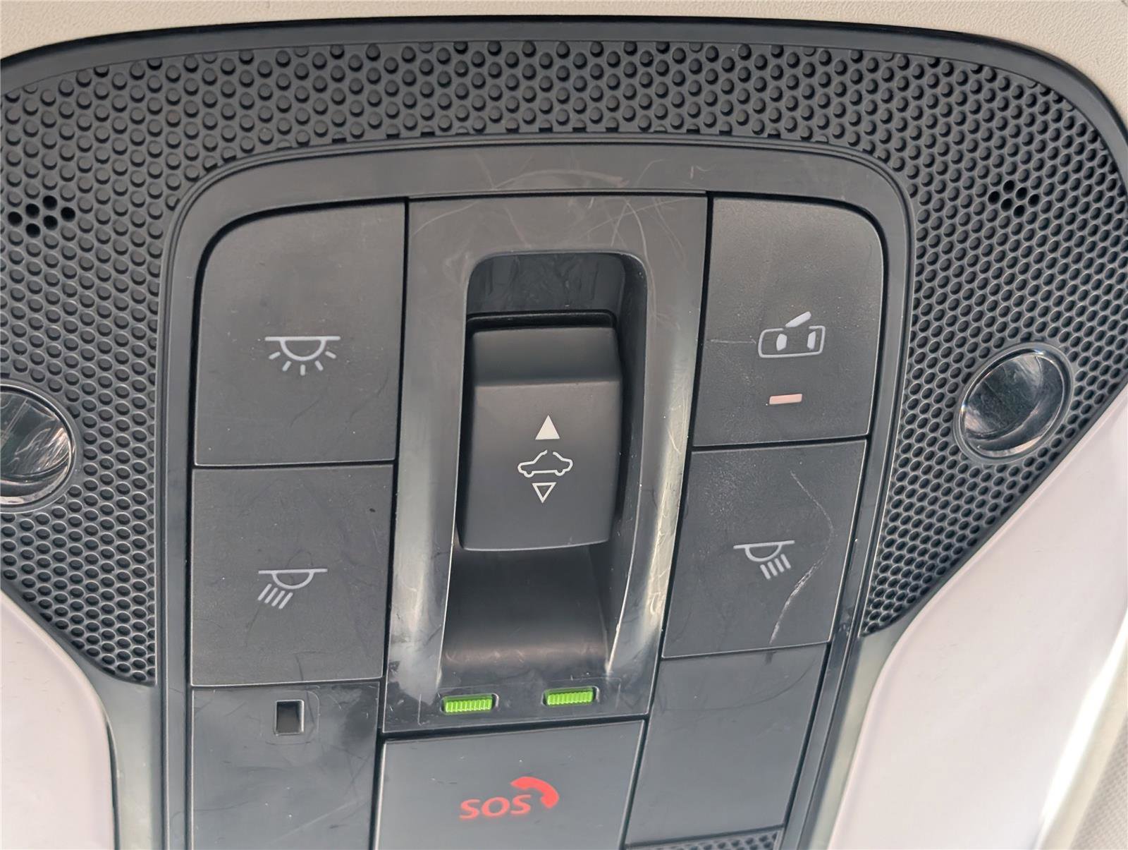 Used 2023 INFINITI QX50 Luxe image 34