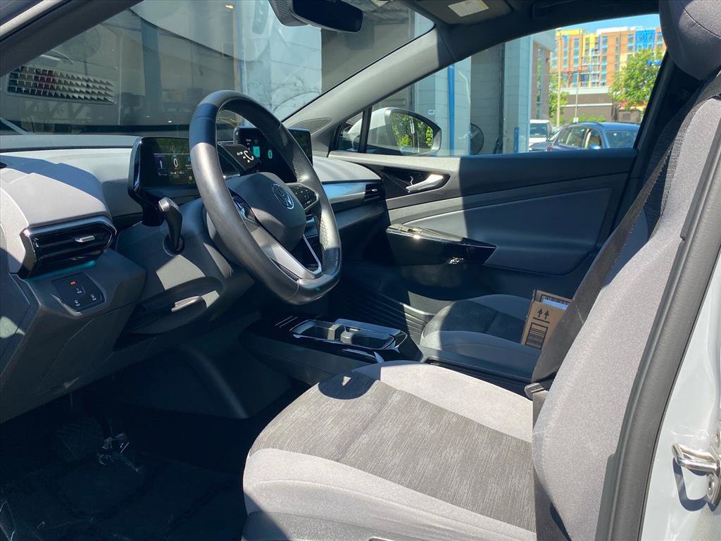 Certified 2022 Volkswagen ID.4 Pro RWD image 11