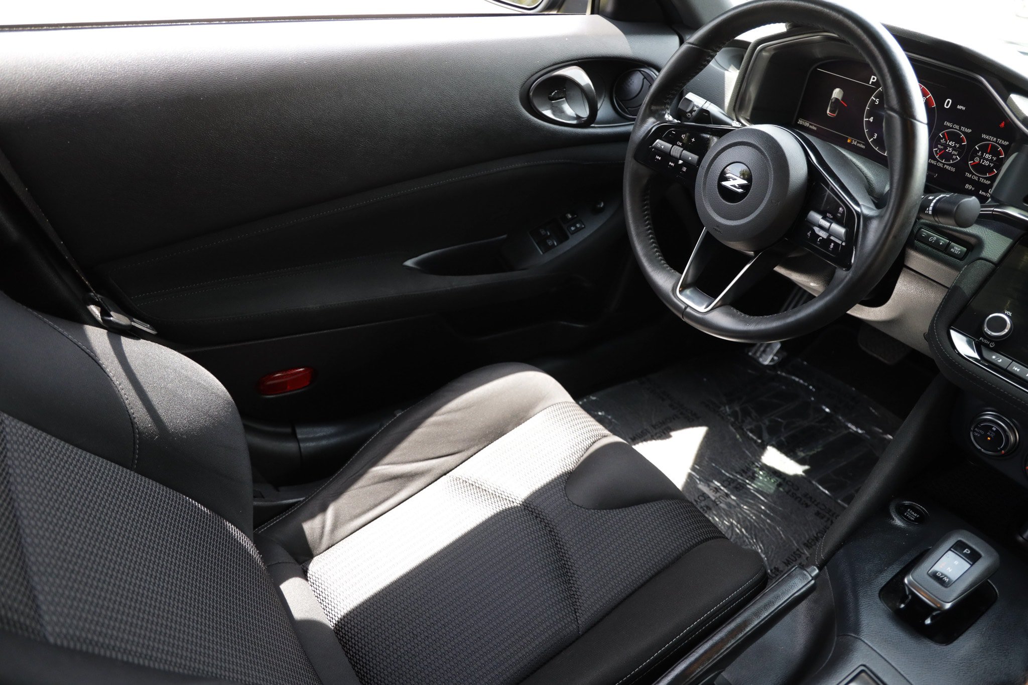 Used 2024 Nissan Z Sport w/ Floor Mat Package RWD image 19