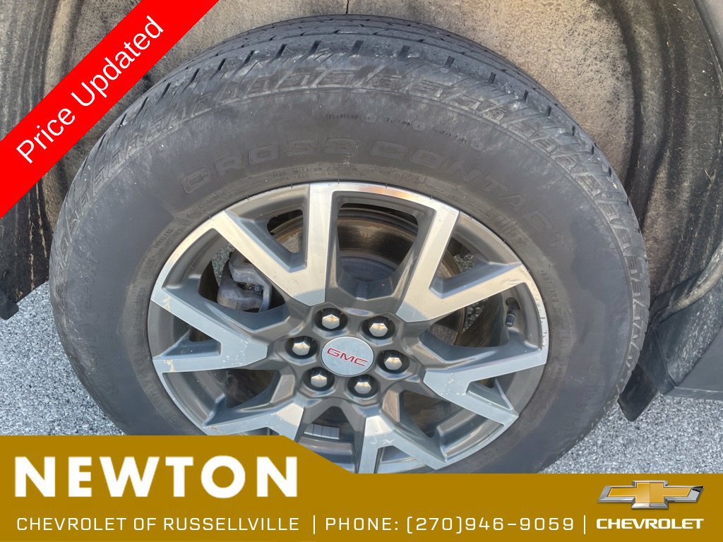 Used 2023 GMC Acadia SLE FWD image 22