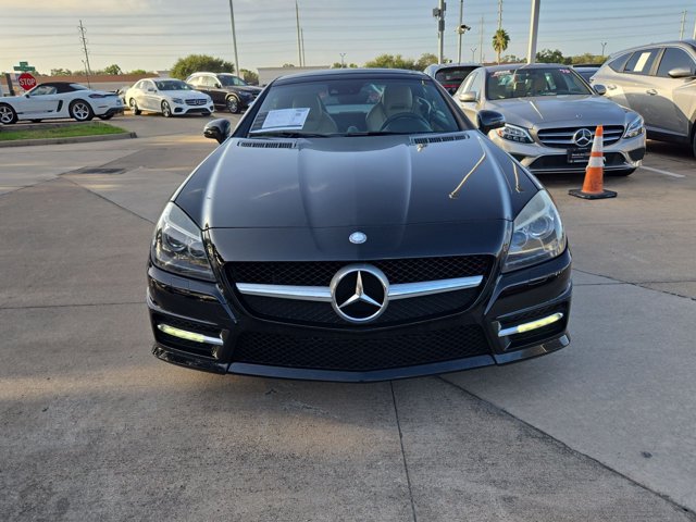 Used 2013 Mercedes-Benz SLK 250 image 2