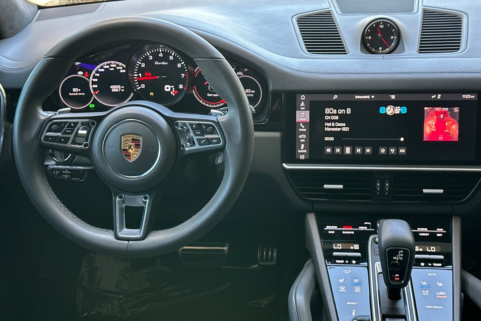 Used 2019 Porsche Cayenne Turbo AWD/4WD image 28