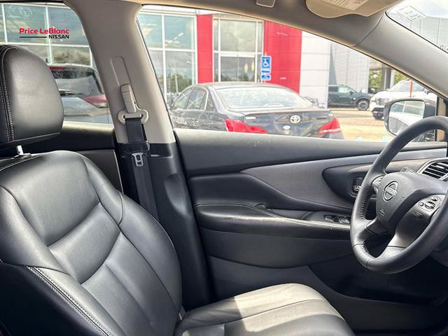 Used 2023 Nissan Murano SV FWD image 9