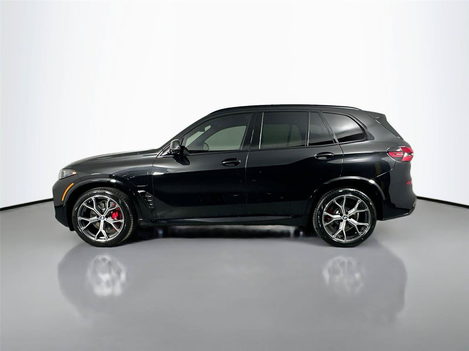 Used 2026 BMW X5 xDrive50e AWD/4WD image 15