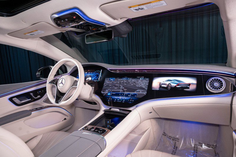 Certified 2023 Mercedes-Benz EQS 580 4MATIC Sedan image 4