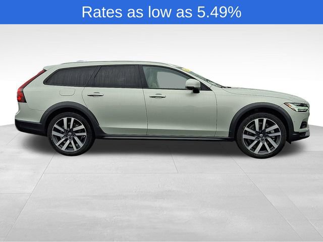 Certified 2022 Volvo V90 B6 Cross Country w/ Advanced Package image 8