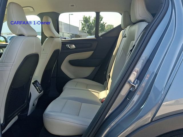 Used 2019 Volvo XC40 T5 Momentum AWD/4WD image 11