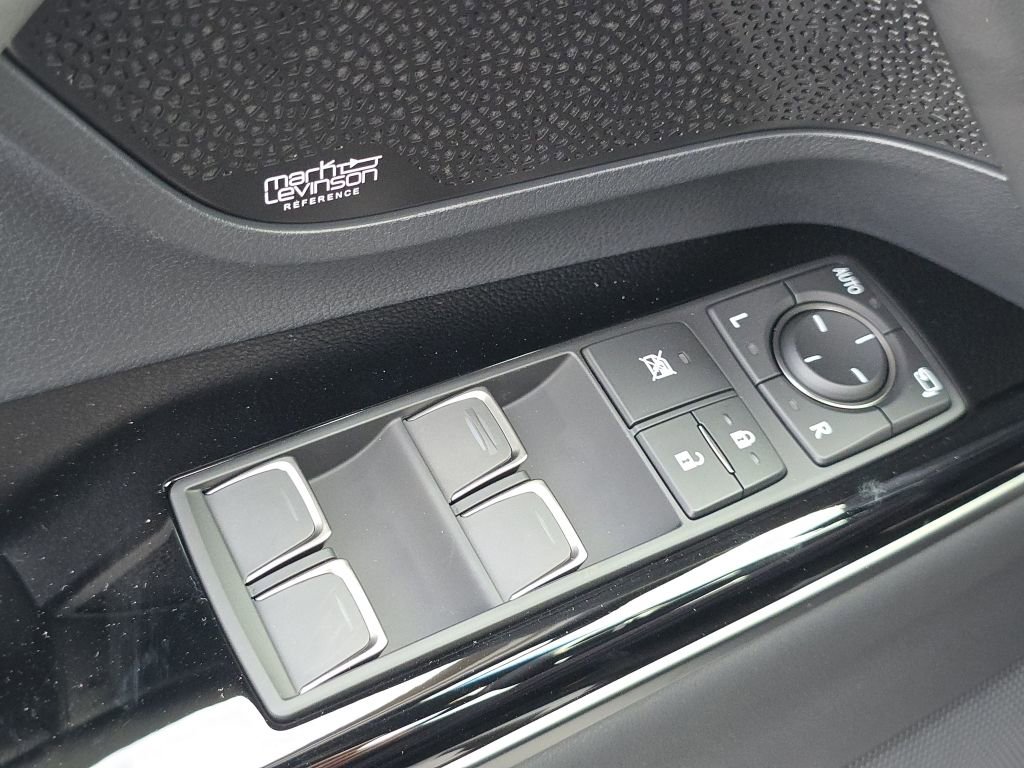 New 2025 Lexus LX 600 4WD w/ Interior Upgrade Package image 18