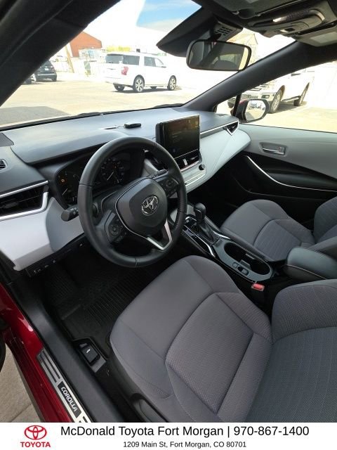 Used 2025 Toyota Corolla SE w/ Convenience Package image 12