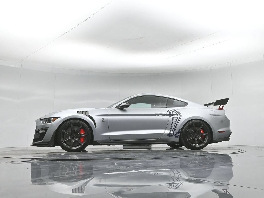 Used 2020 Ford Mustang Shelby GT500 w/ Carbon Fiber Track Pack RWD image 51