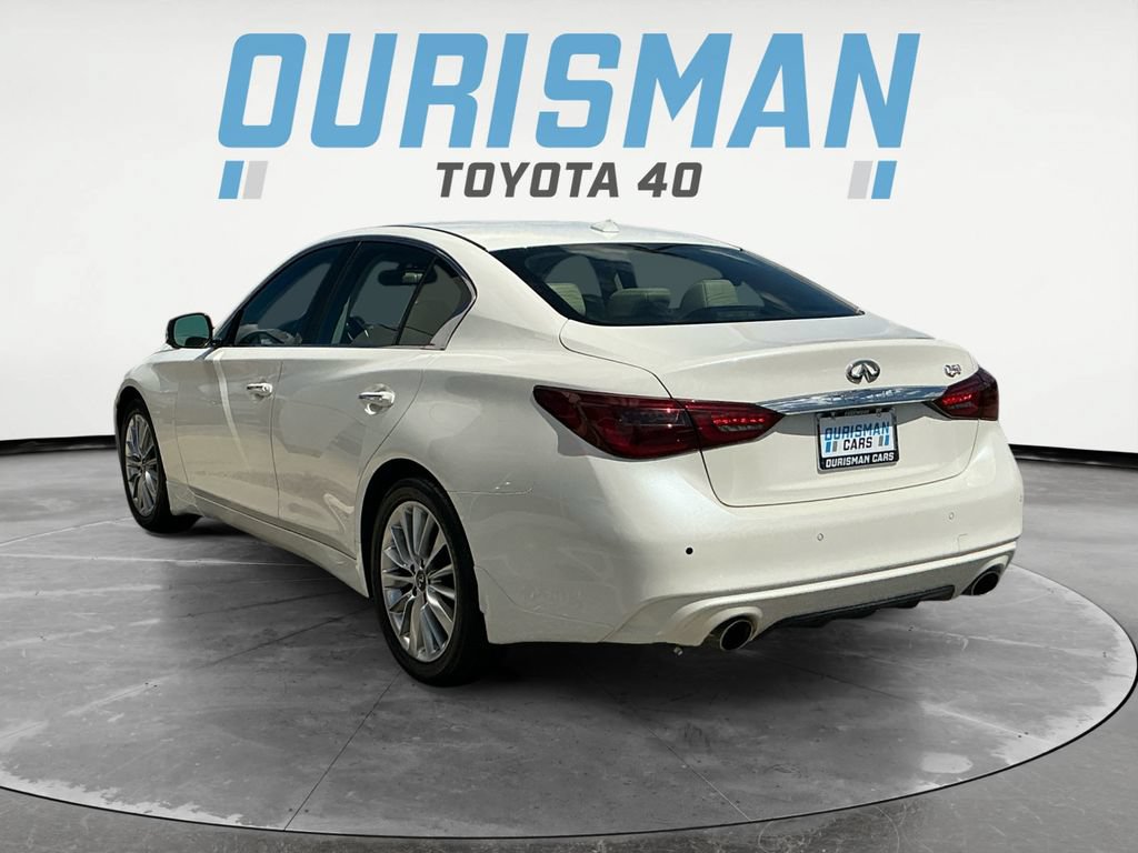 Used 2021 INFINITI Q50 Luxe w/ Seat & Sound Package RWD image 5