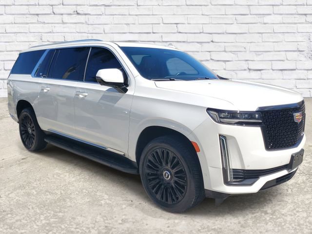 Used 2022 Cadillac Escalade ESV Premium Luxury AWD/4WD image 5
