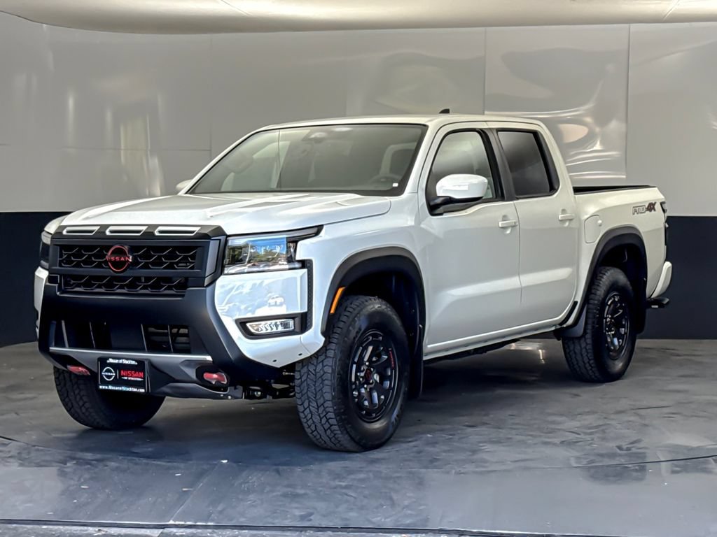 New 2026 Nissan Frontier PRO-4X w/ Tow Package AWD/4WD image 7