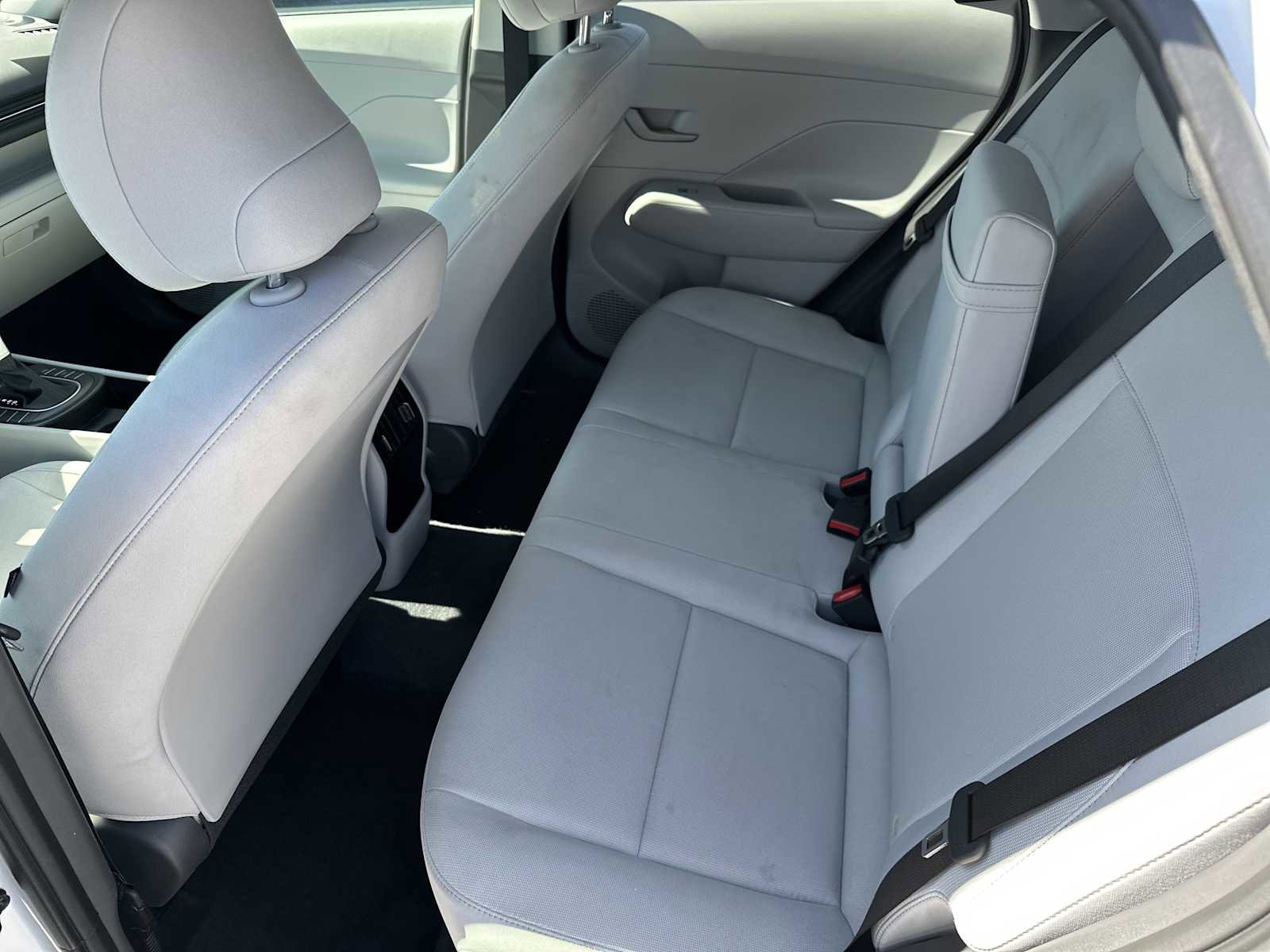 Certified 2025 Hyundai Kona SEL FWD image 24